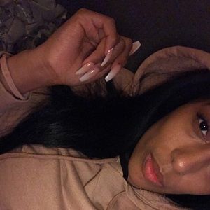 Meet your Posher, Jelissa